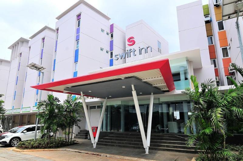 Swift Inn Aeropolis Airport Tangerang Exterior photo